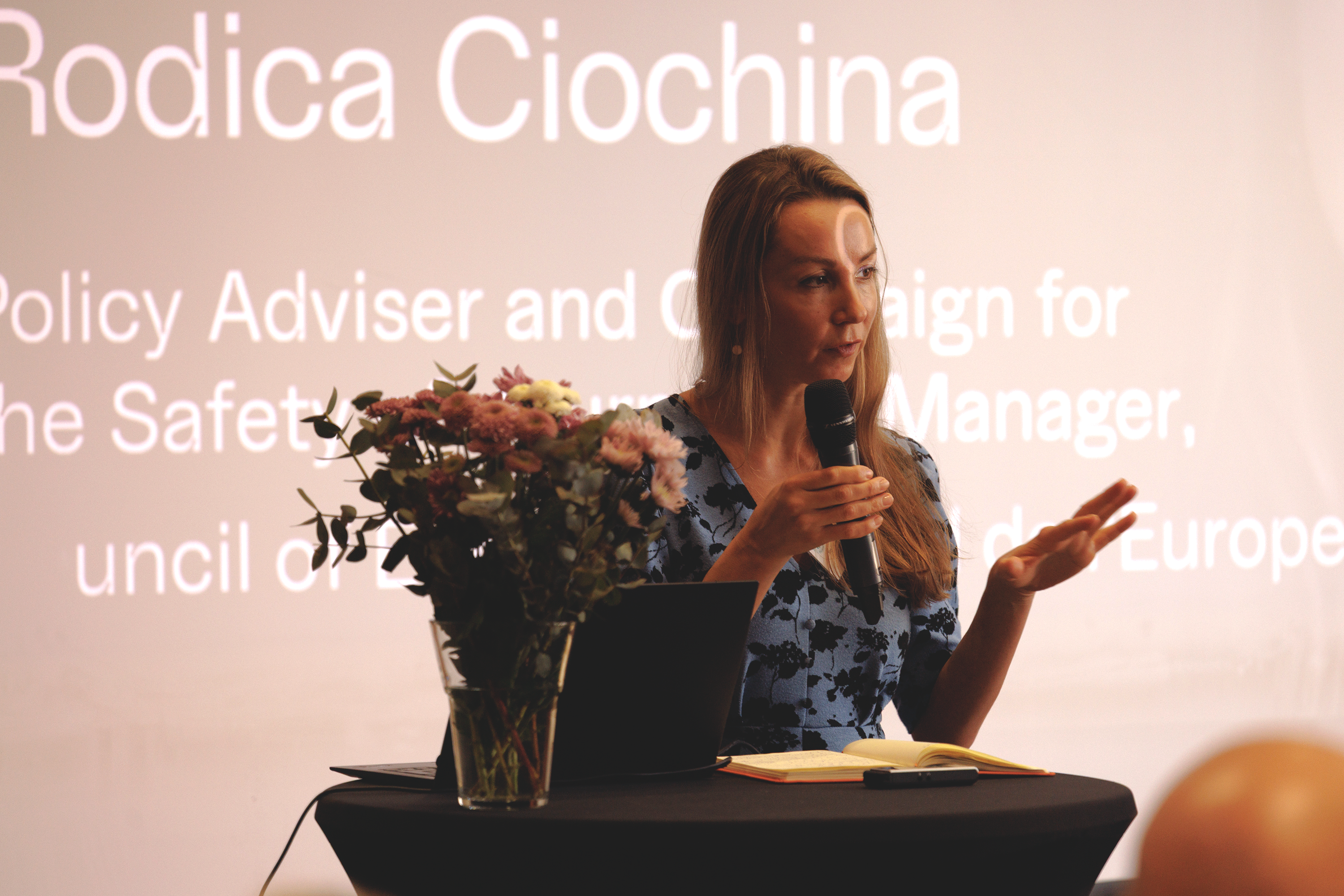 Campaign manager Rodica Ciochina.